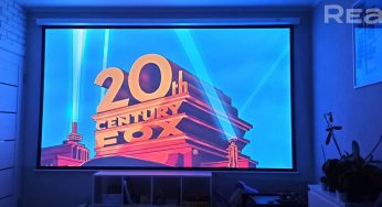 Недвижимость недели: в Гродно продается квартира с домашним кинотеатром на всю стену и 50 розетками