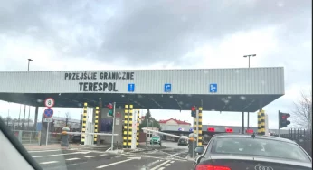 В «Привалке» — 12 часов, в «Тересполе» — 14. Что происходит на границах Беларуси с ЕС между праздничными «потопами», и когда следующий