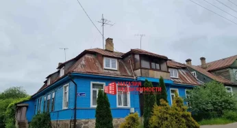 Недвижимость недели: купить квартиру с печью в столетнем деревянном доме в Новом свете