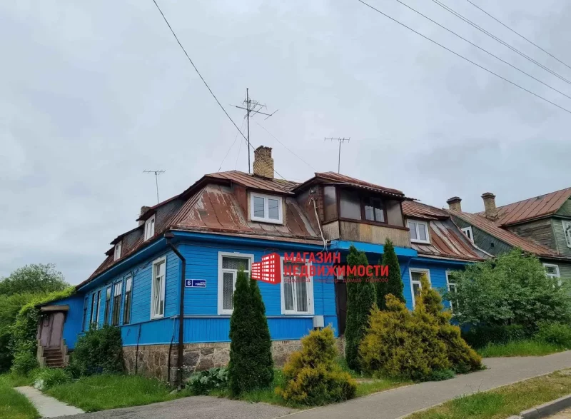 Недвижимость недели: купить квартиру с печью в столетнем деревянном доме в Новом свете Недвижимость недели: купить квартиру с печью в столетнем деревянном доме в Новом свете