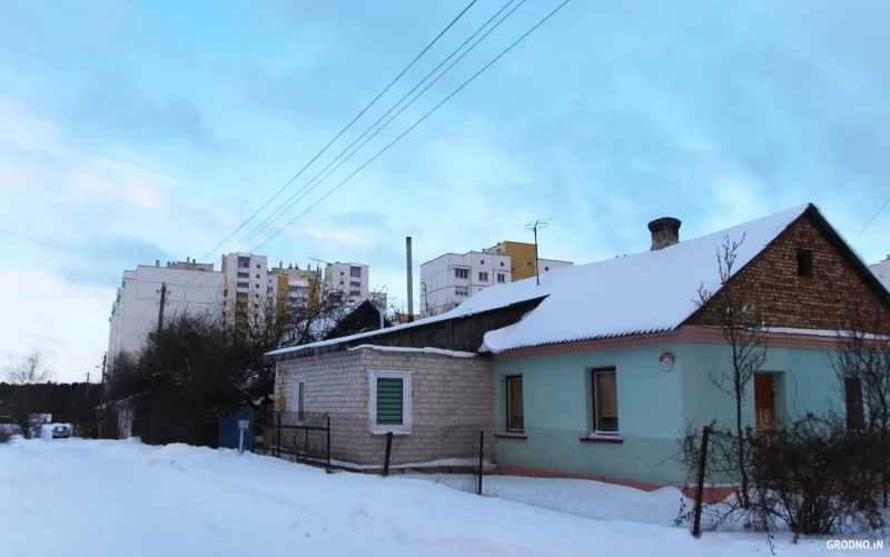 Прыватны сектар на месцы будучага мікрараёна на Вясенняй