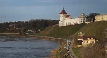 В Гродно проверят безопасность Замковой горы — чтобы Старый замок не сполз в Неман
