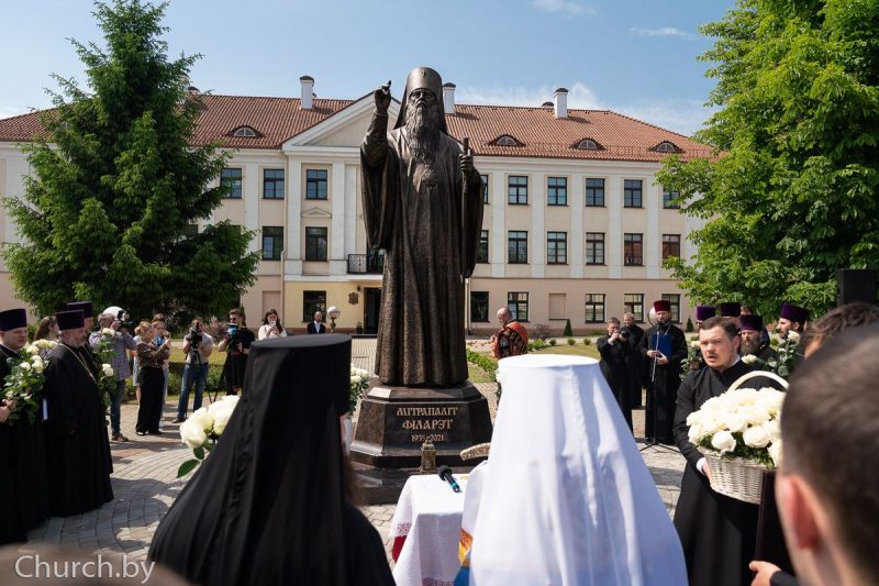 У Гродне адкрылі помнік мітрапаліту Філарэту