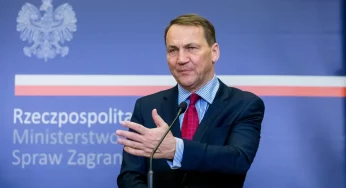 Закрыть границу, но не усложнять жизнь обычным людям: в Польше решают, как надавить на белорусский режим