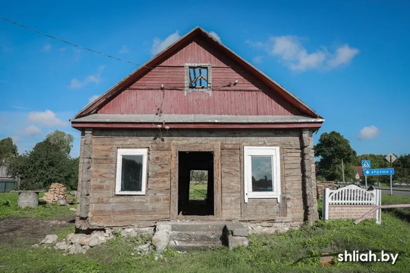 В столетнем доме в Крево появится агроусадьба Будущая агроусадьба в Крево. Фото: shliah.by
