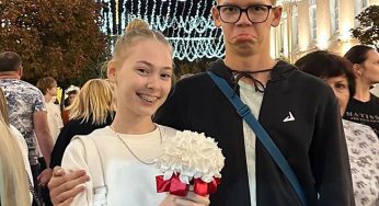 “Примеряю его фамилию в паспорте”. Нашли девушку, чей парень поймал букет невесты на День города в Гродно