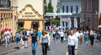 Россияне раскупают путевки в белорусские санатории и собираются праздновать Новый год в Гродно
