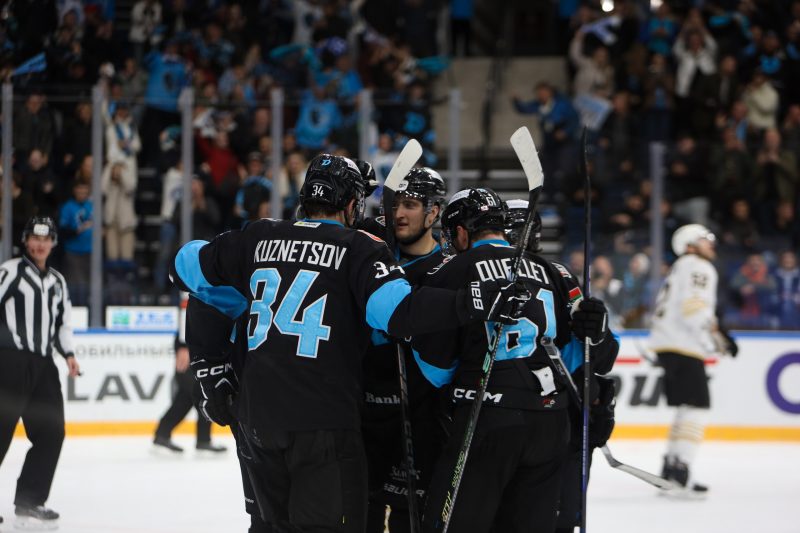 Минское «Динамо» берет верх над «Адмиралом» в матче КХЛ