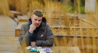 «Не хотим, чтобы ходил КГБ». В BY_help рассказали, почему отказали в поддержке бывшему политзаключенному Вадимати