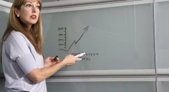 Ищут преподавателей и педагогов. Что с вакансиями в сфере образования в Гродно?