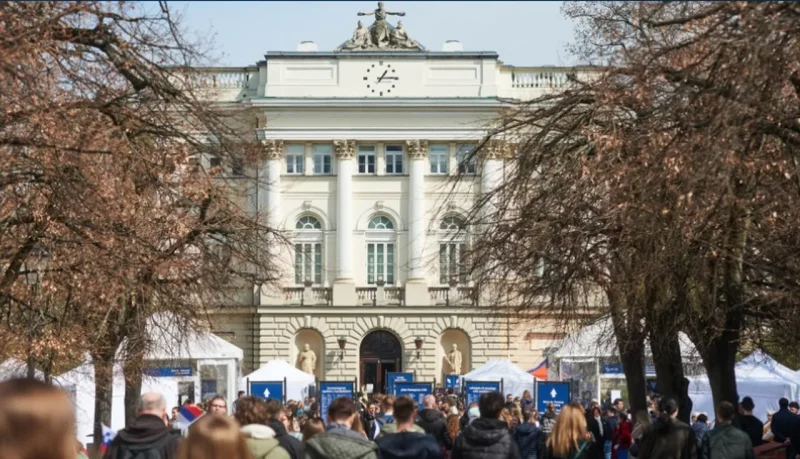 День открытых дверей в Варшавском университете. Апрель 2025. Фото: uw.edu.pl
