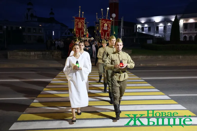 Малебен і хрэсны ход у Навагрудку