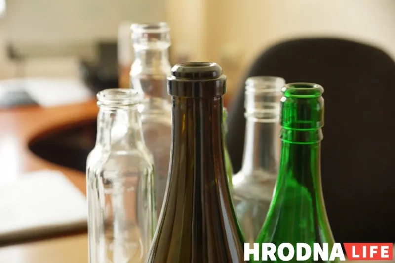 Гродненский стеклозавод попал под санкции - он выпускает стеклянные бутылки