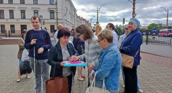 «Гродно в формате тифло». Необычную тактильную экскурсию провели для незрячих