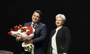 В Гродно назначили нового директора филармонии. Предыдущий, вероятно, задержан Справа - Наталья Левшунова.