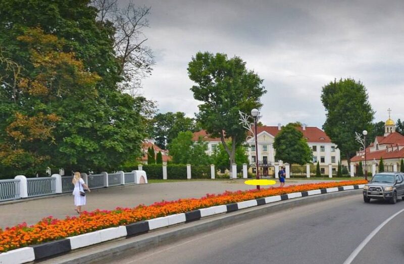 Фестивальный, киношный и туристический. Власти Гродно объявили конкурс на скульптуру оленя 