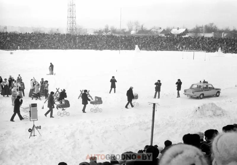 “Когда это было ... Лет сто назад”.  Вспоминаем снежные зимы в Гродно и разбираемся, стоит ли ожидать снег на Новый год
