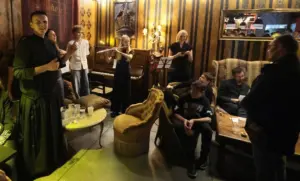 “Клубничка” и “бабочки”. Мануал по искажению действительности от "Гродненской правды” Рафал Гловчинский, польский священник, которому перемывает кости "Гродненская правда". Источник: facebook.com/ksiadzzosiedla