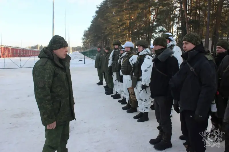 “Принимал батюшку, который крестил нашу дочь”. Гродненцев массово вызывают на военные учения