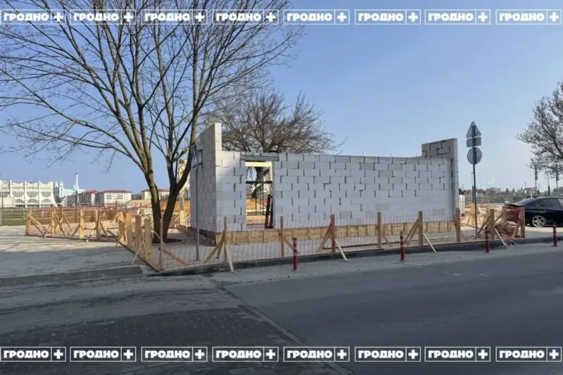 У Гродне з'явіцца яшчэ адна кавярня. Гараджане незадаволеныя - яна закрые выгляд з іншай установы