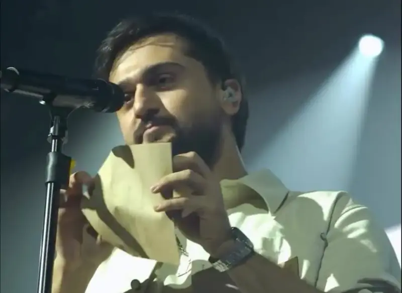 На концерте Jony в Гродно устроили гендер-пати На концерте Jony в Гродно устроили гендер-пати