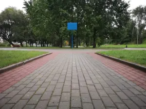 Сквер на Левонабережной