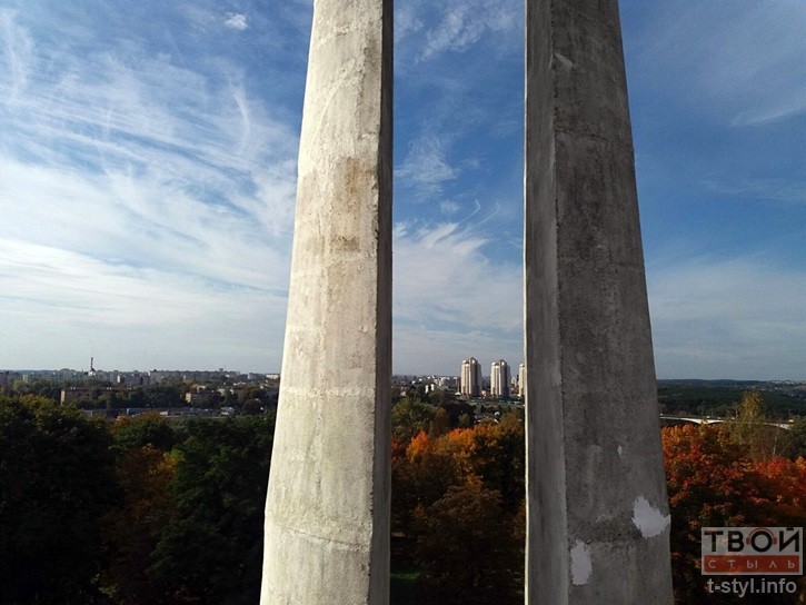 Стэла 850-годдзя Гродна. Фота: Руслан Кулевіч