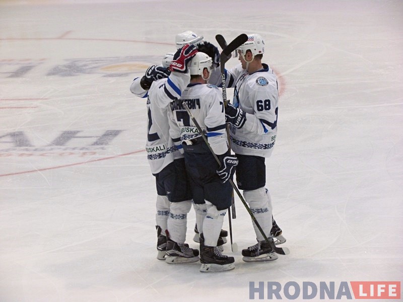 "Нёман" паказаў характар і абыграў "Дынама-Маладзечна" "Нёман" паказаў характар і абыграў "Дынама-Маладзечна"