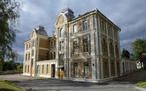 "Людзi больш не баяліся казаць пра сваё паходжанне". 25 гадоў таму гродзенскую сінагогу вярнулі яўрэям