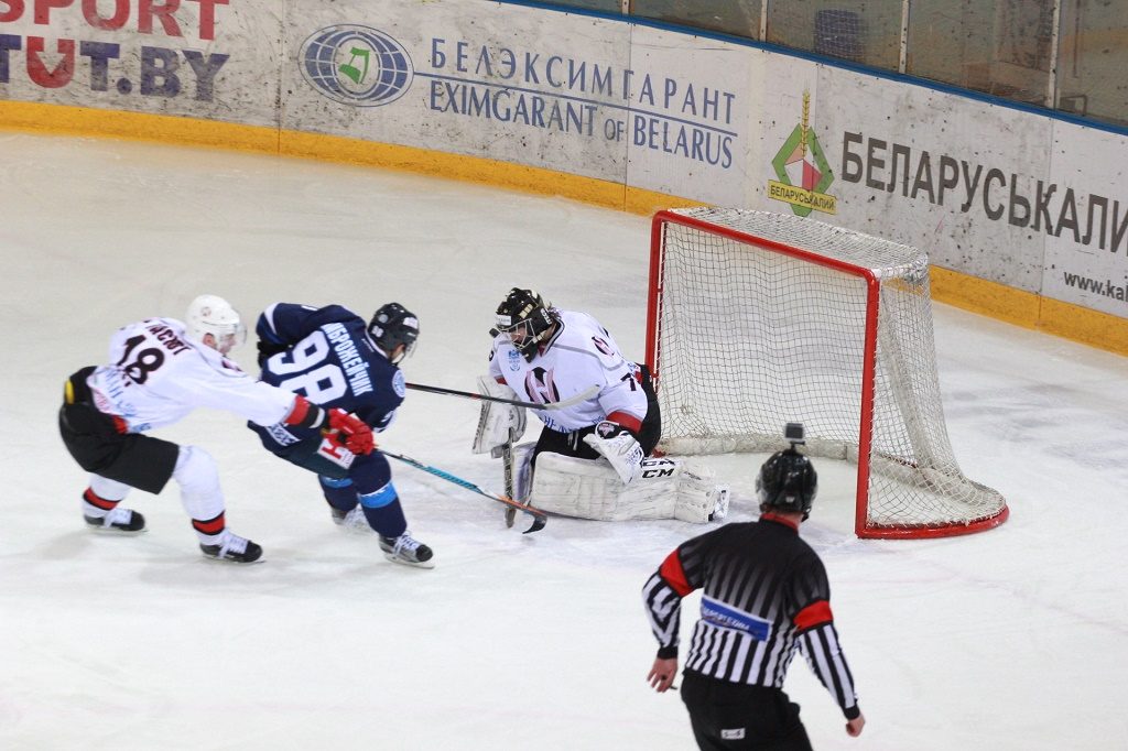 "Нёман" у Маладзечне прайграў мясцоваму "Дынама"