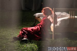 Сярэднявечныя легенды і праклёны: у Гродне выступіў польскі тэатр “Teatr 6 i Pół”