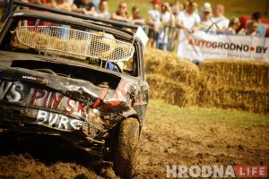 Дым, гразь і пекла: пад Гродна прашлі аўтабаі на выжыванне