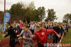 Больш за 300 удзельнікаў прабегліся з #велкомбегом на Альшанцы