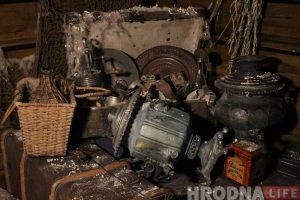 Ад посуду да старых фота: у Музеі Гарадніцы ўзнавілі інтэр'ер тыповага даваеннага гарышча