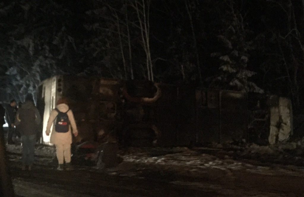 Абноўлена: У аўтобусе, які перакуліўся па дарозе ў Пецярбург, не было гродзенцаў