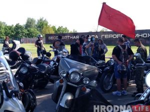 “Можам паўтарыць” ці “Ніколі зноў”? Гродзенскія байкеры расказалі, што для іх значыць Дзень Перамогі “Можам паўтарыць” ці “Ніколі зноў”? Гродзенскія байкеры расказалі, што для іх значыць Дзень Перамогі