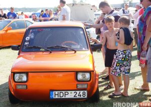 SunDay-2018: Гродзенцы хвалілі машыны, спаборнічалі ў конкурсах і рабілі сэлфі (фота) SunDay-2018: Гродзенцы хвалілі машыны, спаборнічалі ў конкурсах і рабілі сэлфі (фота)