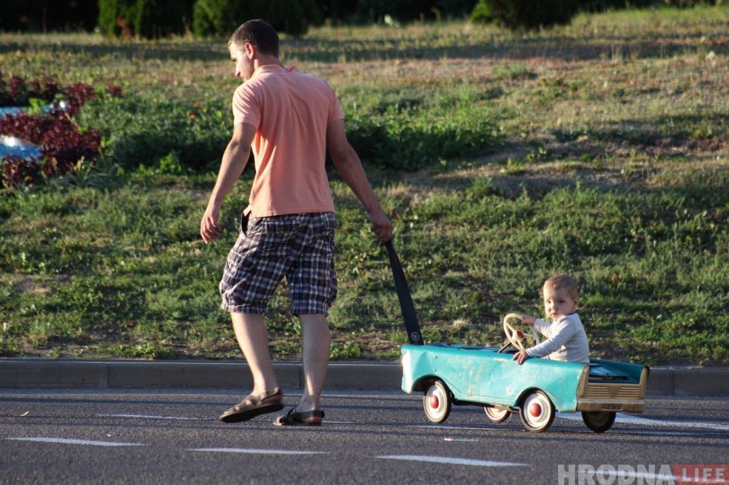 Камусьці ўспомніць, а камусьці пазнаёміцца. Гродзенскі Парк атракцыёнаў запрашае ў «савецкае дзяцінства»