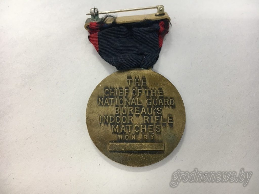 У Гродне ў закінутым доме мужчына знайшоў амерыканскі медаль