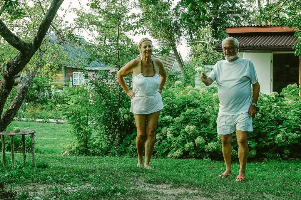 Каханне з акцэнтам. Лара знайшла каханне па скайпе і з французскім мужам будуе Версаль на дачы
