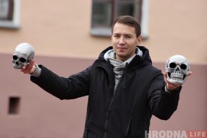 «Прамяняла белы халат на бруд». Гродзененка сышла з медыцыны, каб ляпіць гліняны посуд