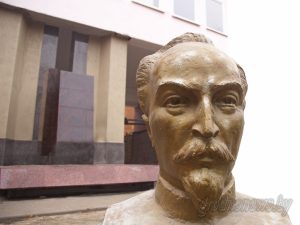 25 сакавіка навучэнцаў каледжа ў Гродне заклікаюць глядзець кіно і гуляць у валейбол