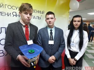 Гадзіннікі пратэсту. Як забытая ідэя акцёра са Шчучына здабыла новае жыццё пасля выбараў Гадзіннікі пратэсту. Як забытая ідэя акцёра са Шчучына здабыла новае жыццё пасля выбараў