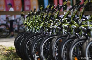 Польскія велатурысты ў бязвізавым Гродне: "Людзі ветлівыя і горад прыгожы, але для велааматараў непрыстасаваны" Польскія велатурысты ў бязвізавым Гродне: "Людзі ветлівыя і горад прыгожы, але для велааматараў непрыстасаваны"