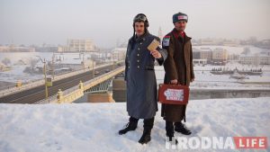 У Гродне незвычайныя паштальёны разносяць лісты з прадказаннямі ад шведскага аракула