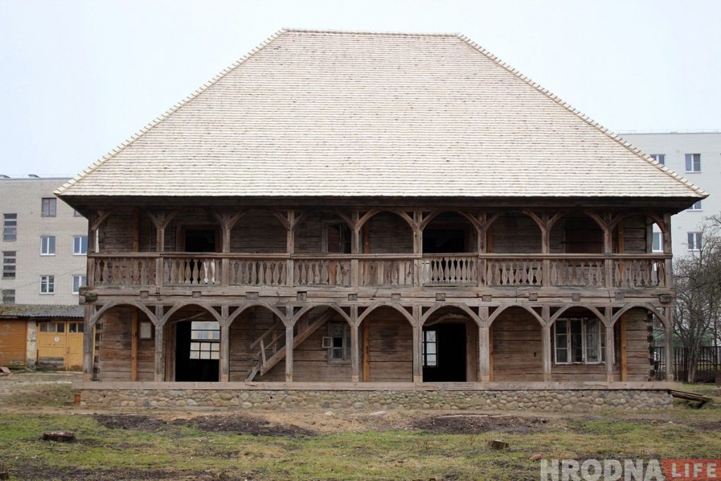 Для экскурсій адкрылі лямус у Гродне - самы стары драўляны будынак Беларусі