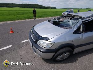 Аўтакрэсла не ўратавала. Пад Гродна ў аварыі загінула пяцігадовая дзяўчынка Аўтакрэсла не ўратавала. Пад Гродна ў аварыі загінула пяцігадовая дзяўчынка
