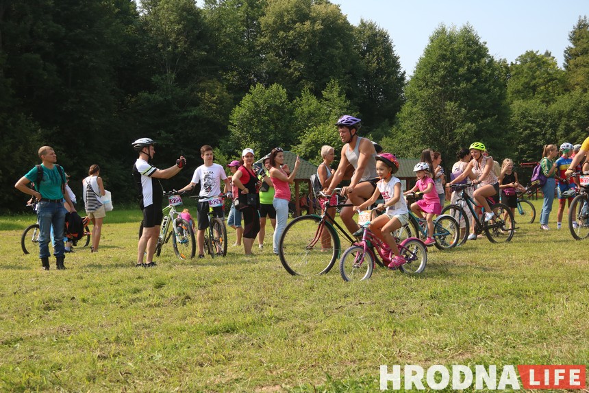 Веламарафон "Суседзі-2019" стартаваў на Аўгустоўскім канале пад Гродна Веламарафон "Суседзі-2019" стартаваў на Аўгустоўскім канале пад Гродна