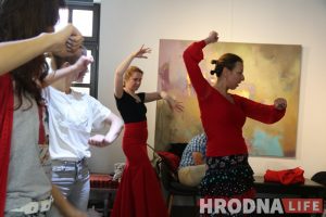 Фламенка прыйшло ў Гродна. Пакуль толькі на адзін дзень (фота) Фламенка прыйшло ў Гродна. Пакуль толькі на адзін дзень (фота)