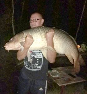 Гродненец танцует в неожиданных местах. Это началось после поездки в Швецию Гродненец танцует в неожиданных местах. Это началось после поездки в Швецию